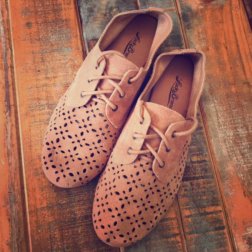 Lucky Brand shoes